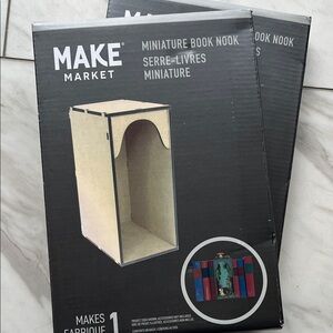 Makers Market Miniature Book Nook - set of 2 kits